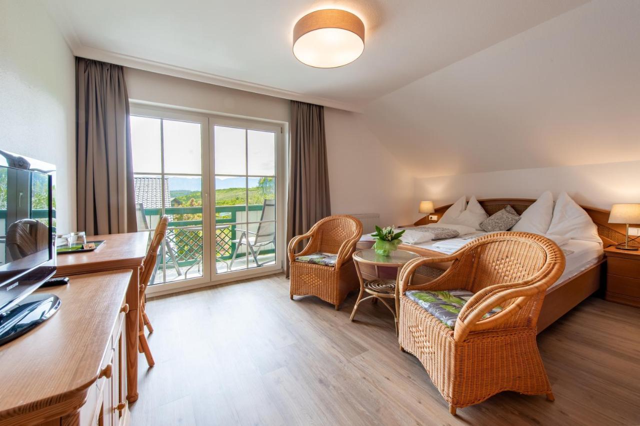 Hotel Irmgard Strass im Attergau Eksteriør billede