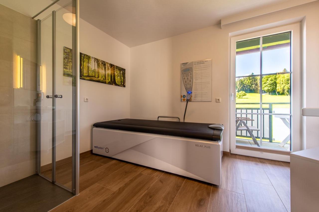 Hotel Irmgard Strass im Attergau Eksteriør billede