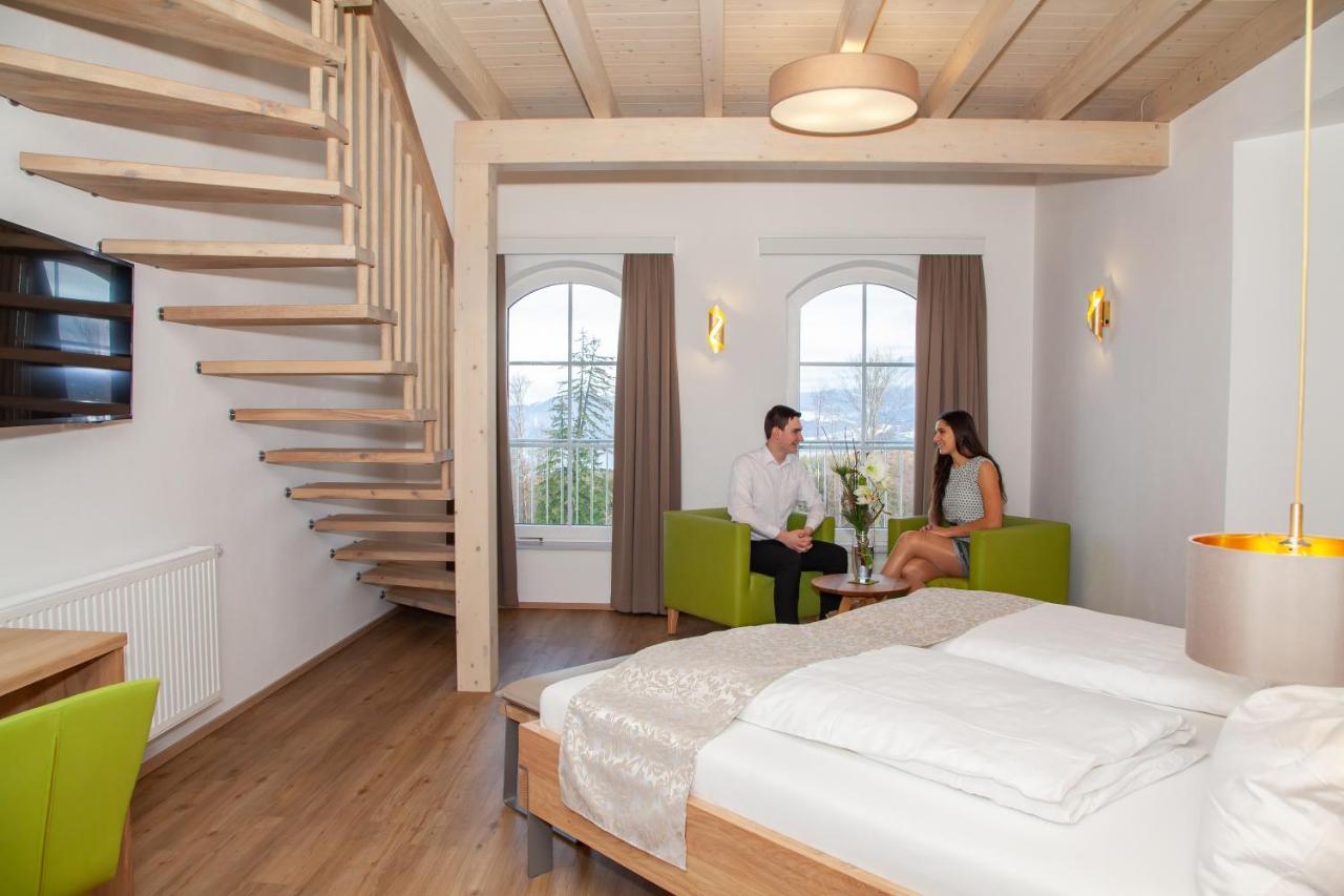 Hotel Irmgard Strass im Attergau Eksteriør billede